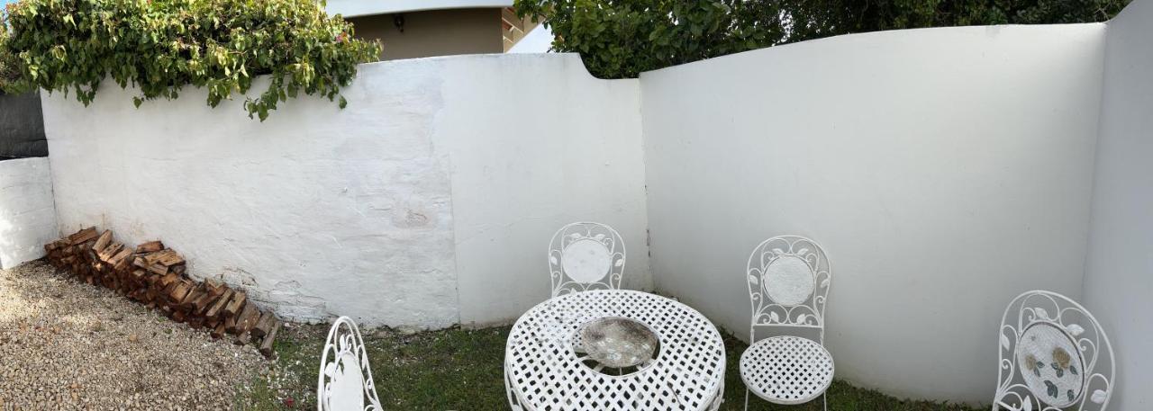 De La Fontaine Guest Cottage And Pool View Luxury Suite Plettenbergbaai Buitenkant foto